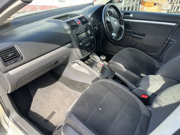 Volkswagen Jetta 1.9TDI NCT TAX 384563960