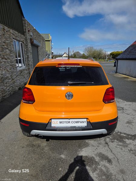 Vw polo CROSS / 1.2 automatic 384569248
