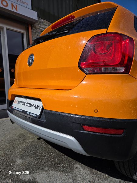 Vw polo CROSS / 1.2 automatic 384569252