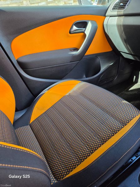 Vw polo CROSS / 1.2 automatic 384569254