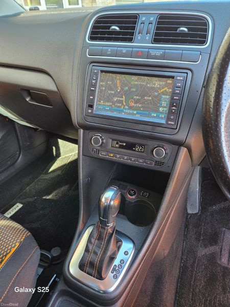 Vw polo CROSS / 1.2 automatic 384569264