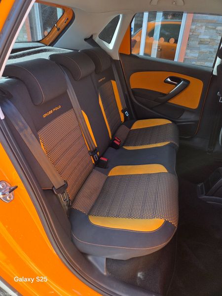 Vw polo CROSS / 1.2 automatic 384569270