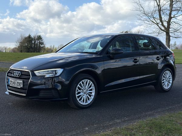 Audi A3 2017 TDI 1.6 only 66000 KM 384569294