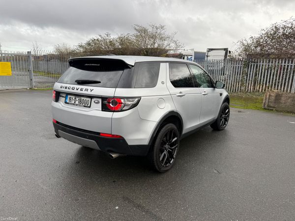 Land Rover Discovery Sport 2016 384569816