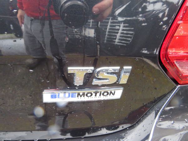 2014 VW POLO 5DR BLACK ONLY 69KMH 384570090