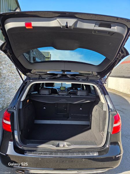 Mercedes B 180 AMG SPEC 384570354