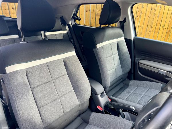 Citroen C4 Cactus 2019 showroom condition 384597372