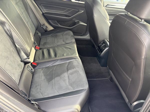 2023 Volkswagen Arteon R-Line 384505254