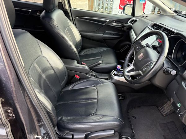 Honda Fit 1.5 hybrid 384510452