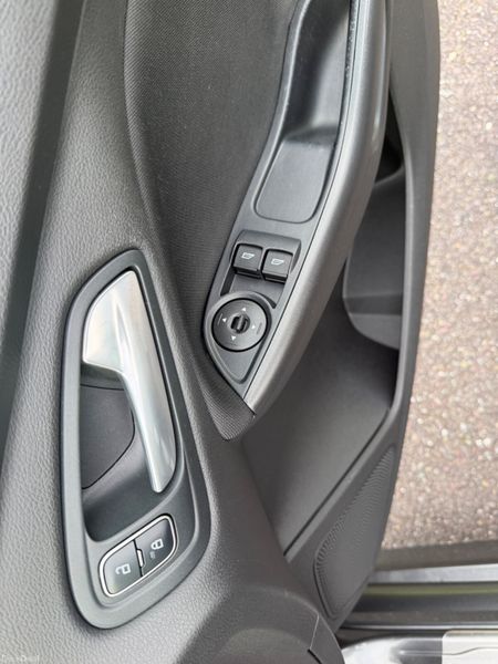 Ford Focus St - line 120 bhp 384517842