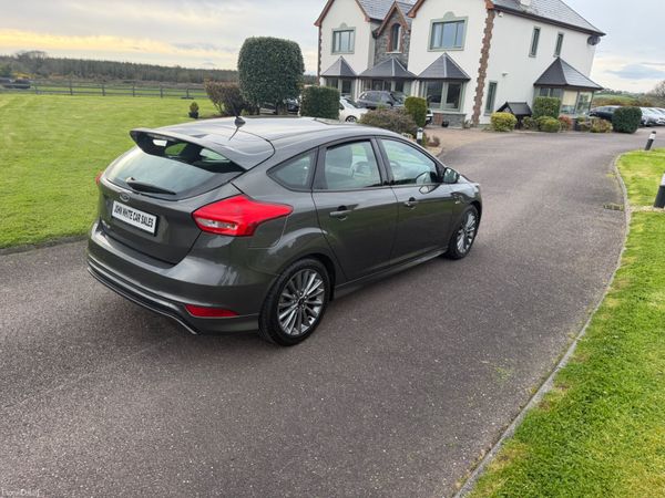 Ford Focus St - line 120 bhp 384517826
