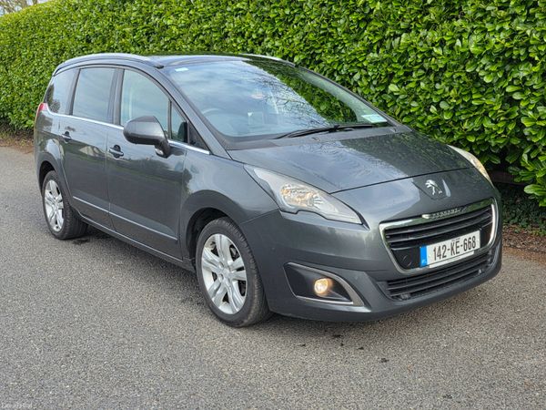 Peugeot 5008 2014 384521826