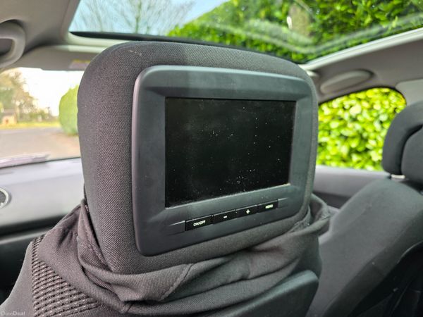 Peugeot 5008 2014 384521828