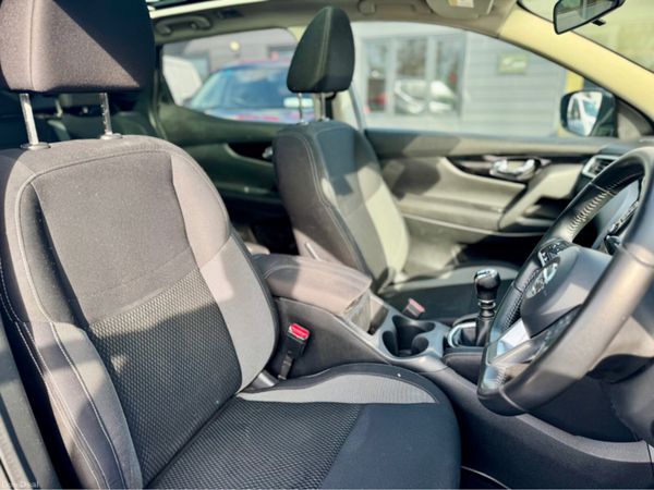 Nissan Qashqai 1.2 SV 18 4DR 384524730