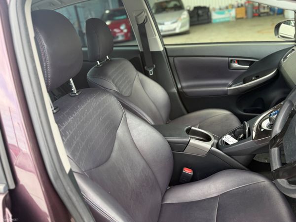 2014 Toyota Prius Hybrid Automatic 384525262