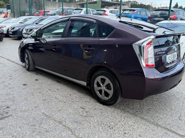 2014 Toyota Prius Hybrid Automatic 384525264