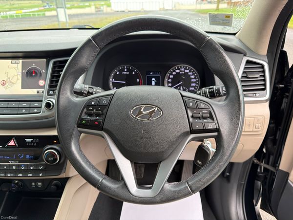 Hyundai Tucson 2017 Executive only 77000 KM 384534216