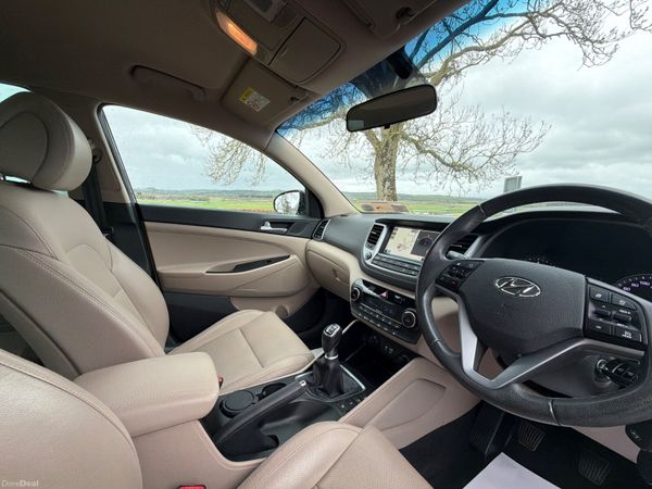 Hyundai Tucson 2017 Executive only 77000 KM 384534230