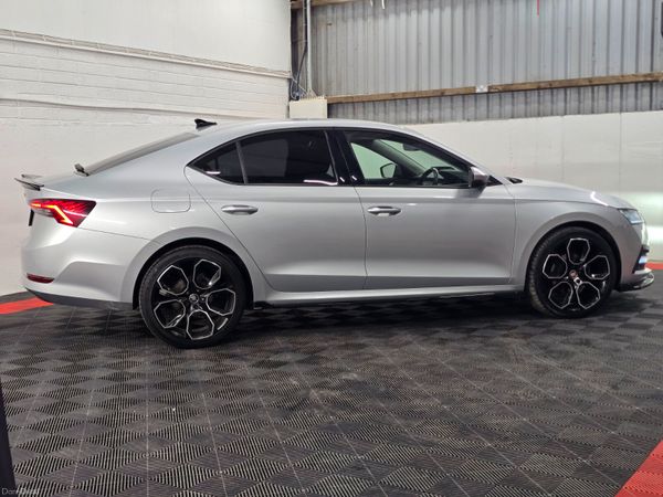 2022 SKODA OCTAVIA 2.0 TDI AMB WITH MAXTONxRS PACK 384534550