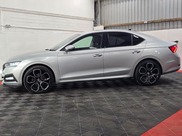 2022 SKODA OCTAVIA 2.0 TDI AMB WITH MAXTONxRS PACK 384534560