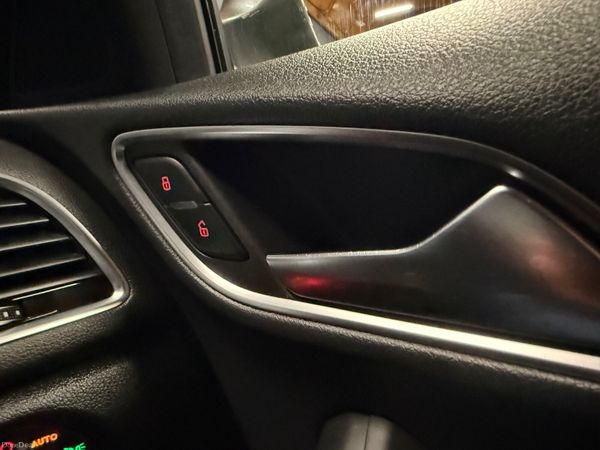 161 Audi Q3 2Ltr TDi  S-Line 384534870