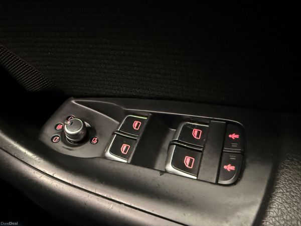 161 Audi Q3 2Ltr TDi  S-Line 384534884