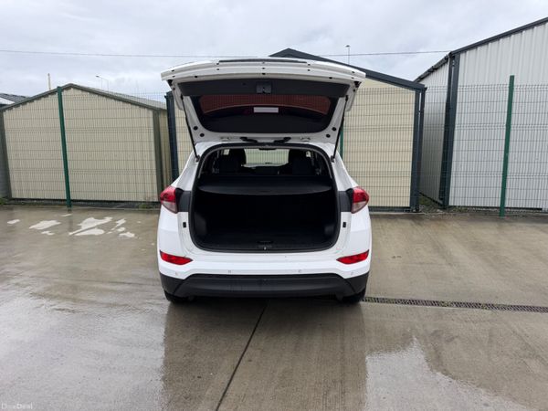 Hyundai Tucson 2016 384538900