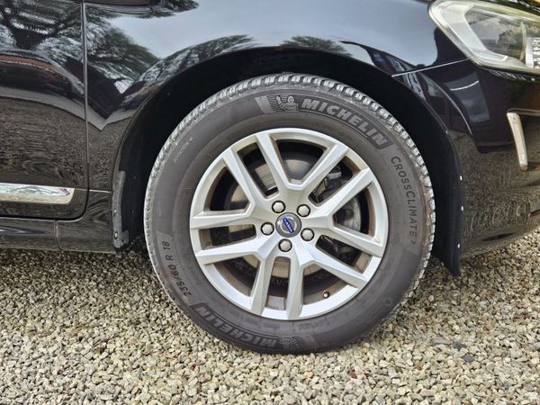 VOLVO XC60 SE LUX D4 AUTO 384664508