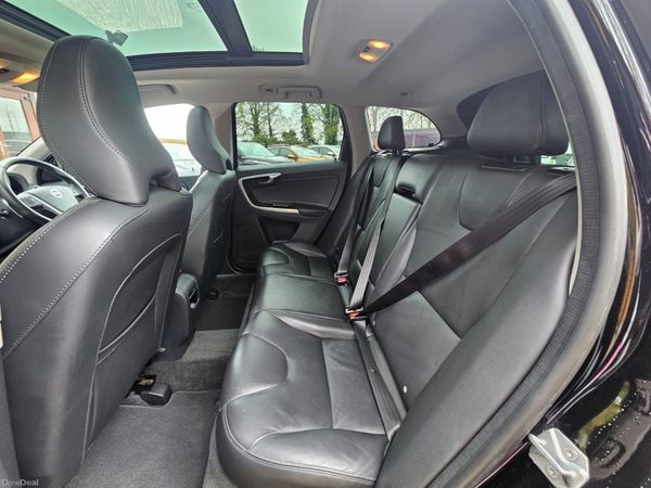 VOLVO XC60 D4 SE LUX AUTO 384664762