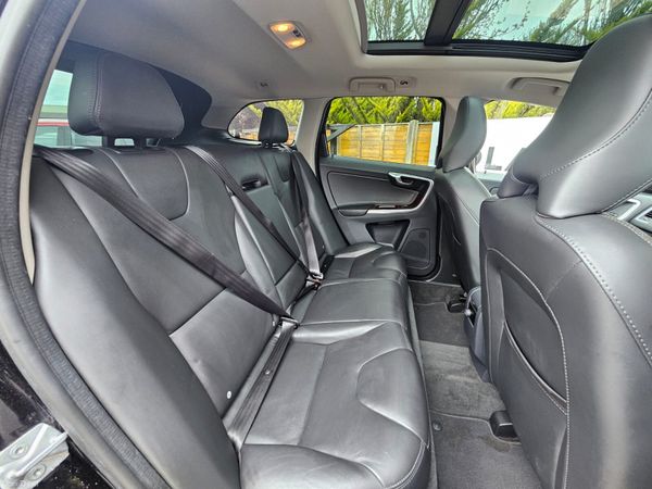 VOLVO XC60 D4 SE LUX AUTO 384664782