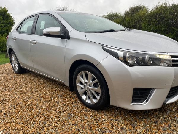 Toyota Corolla 2015 1.4 Diesel D4D 384689660