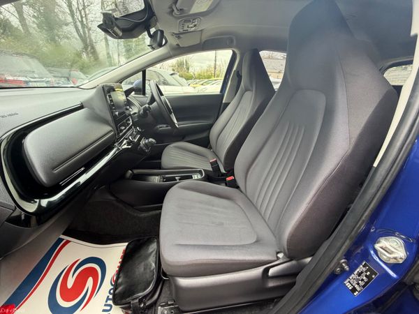 Toyota Aqua 2022 384694184