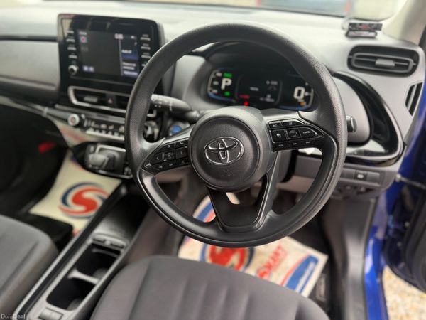 Toyota Aqua 2022 384694192