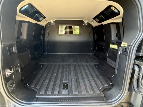 Land Rover Defender 3 Seat Warranty until 10/28 384607846