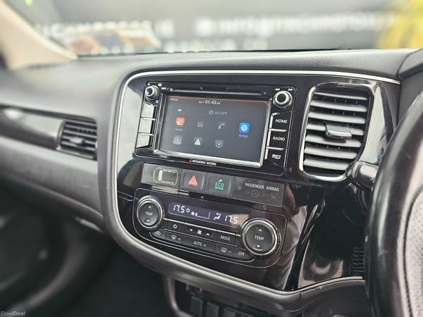 MITSUBISHI OUTLANDER PHEV // NCT AND TAX 384608220