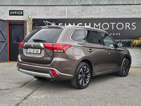 MITSUBISHI OUTLANDER PHEV // NCT AND TAX 384608228