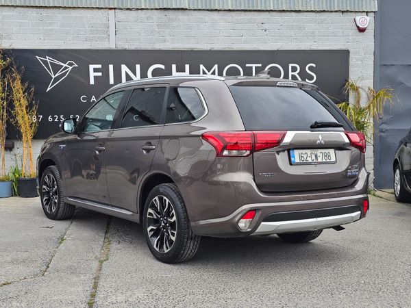 MITSUBISHI OUTLANDER PHEV // NCT AND TAX 384608232