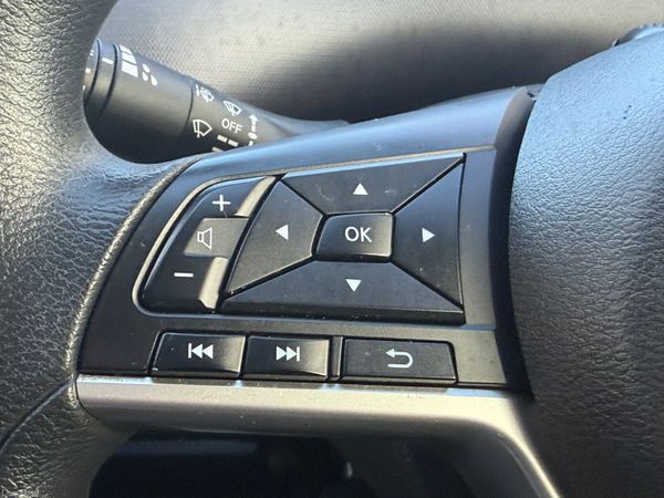 Nissan Serena 2017 384609412