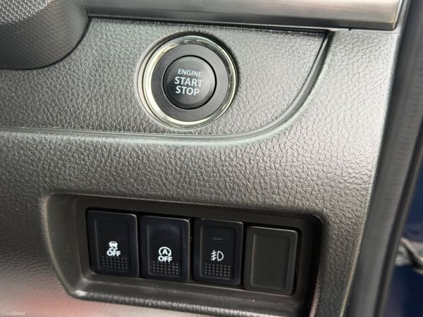 Suzuki Swift 2015 384610242