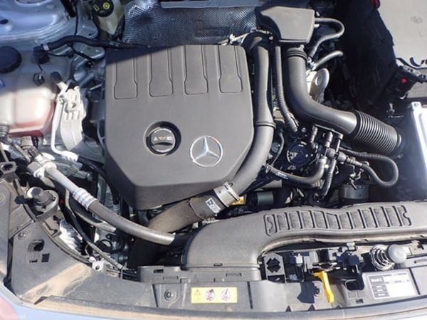 Mercedes A Class 2021/12 384610966