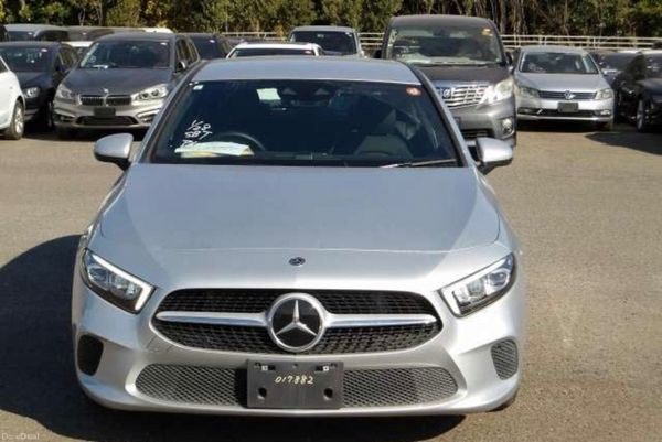 Mercedes A Class 2021/12 384610968