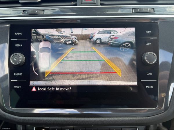 Volkswagen Tiguan R-LINE 2.0 Pan Roof | Timing Bel 384615474