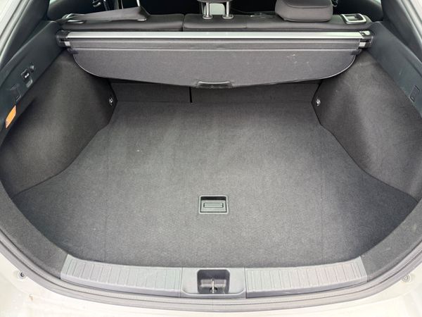 2021 Toyota Prius 1.8 Hybrid Automatic 384616902