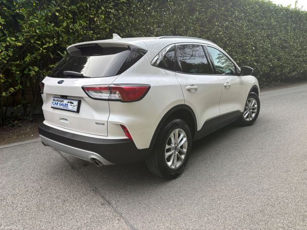 Ford Kuga 2023 384628716