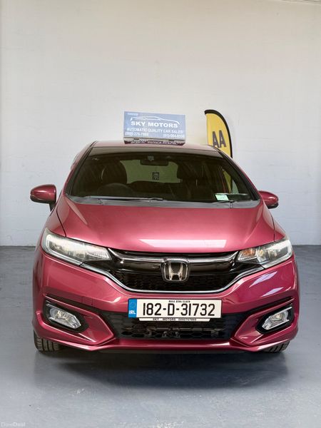 Honda Fit 2018 384762568