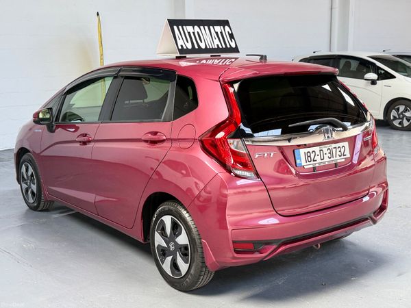 Honda Fit 2018 384762572
