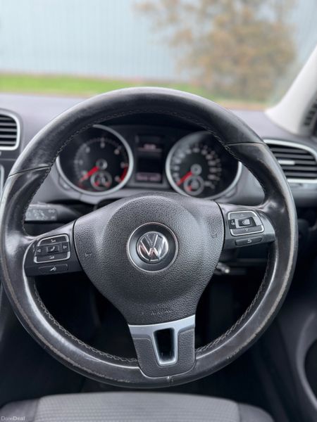 Volkswagen Golf 2011 NCT 04/27 384762692