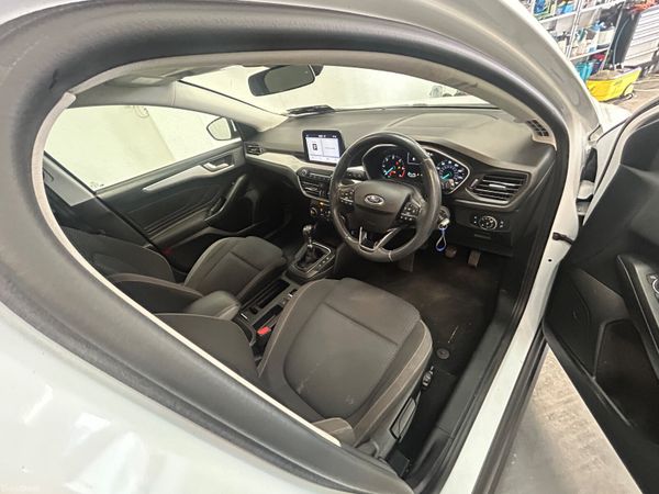 201 FORD FOCUS 1.5TDCI TITANIUM 384764676