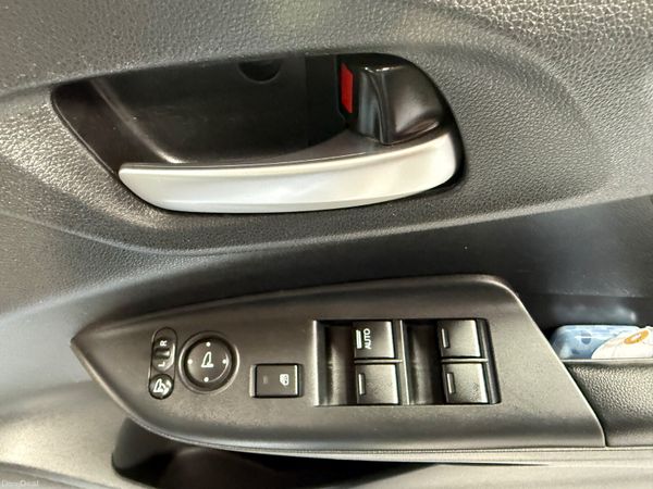 2016 Honda Fit 1.5 Hybrid Automatic,49K Miles 384767948