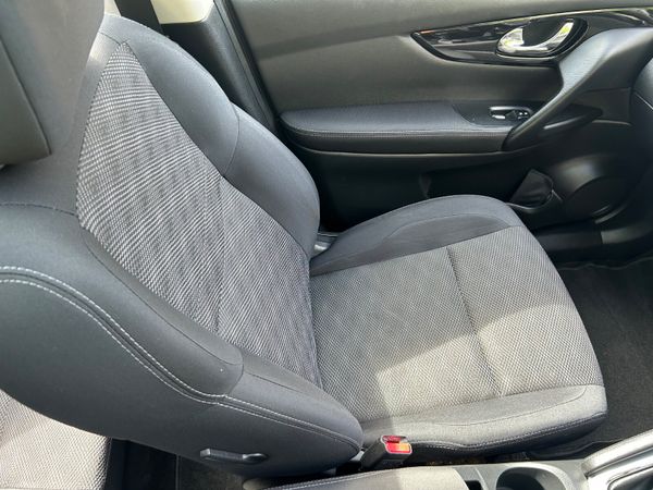 Nissan Qashqai 2016(NCT 02/27 TAX 05/26) 384769016